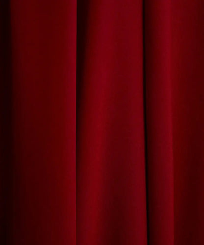 Czerwona asymetryczna spódnica midi z płynnym dołem